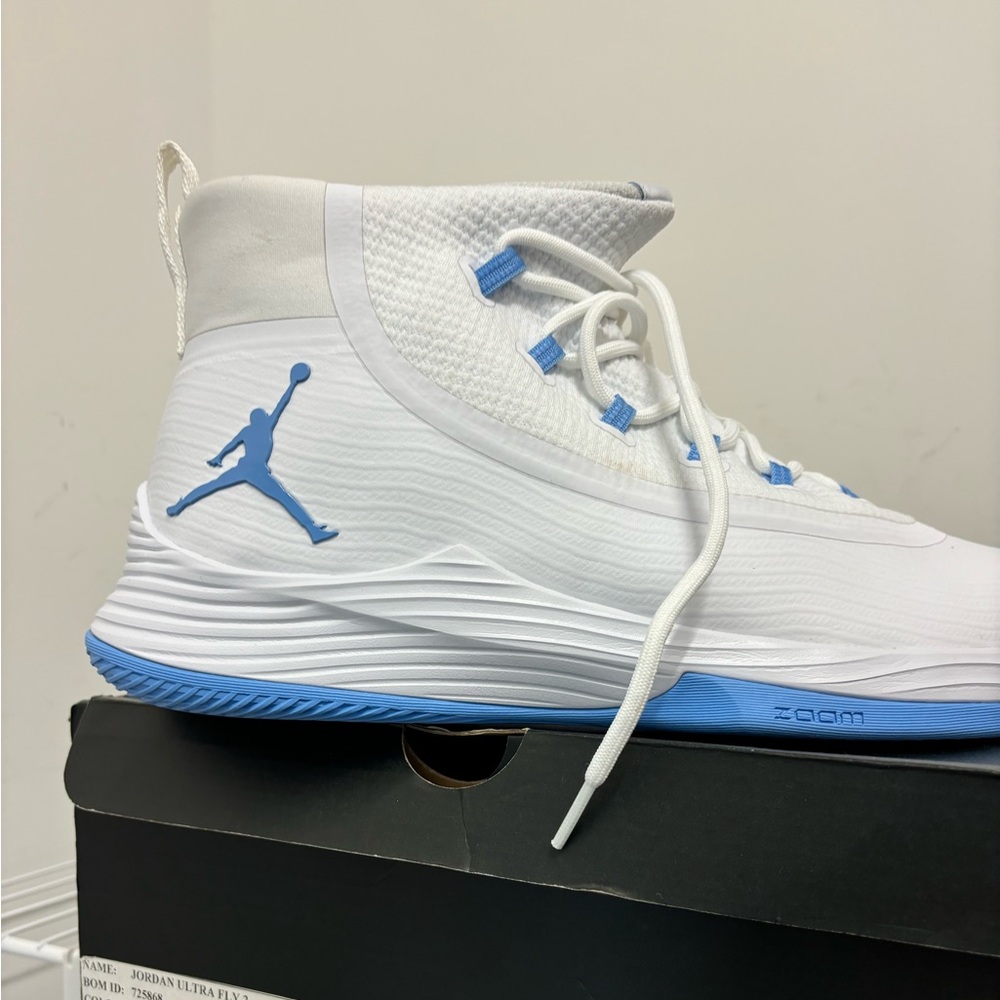 UNC Jordan’s Ulta Fly 2s
